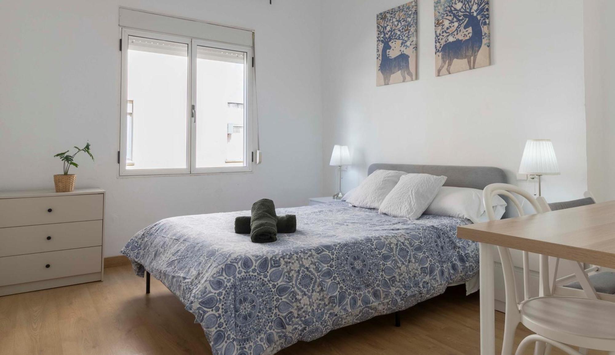Apartamentos Los Remedios Sevilla Bagian luar foto